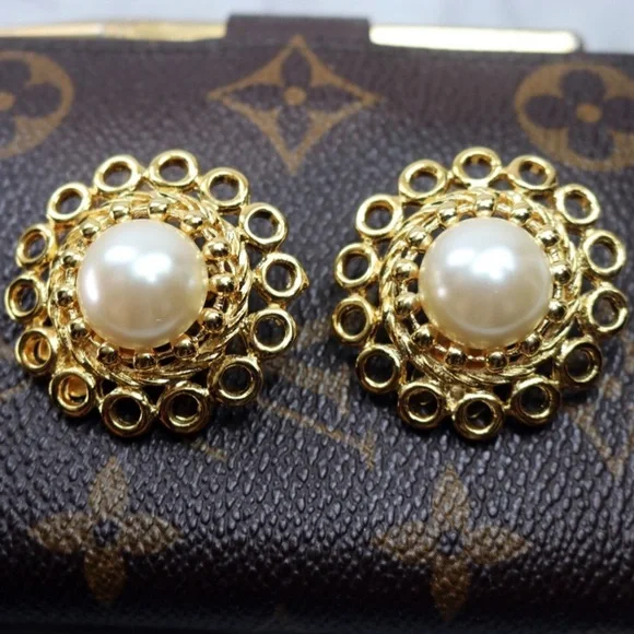 ⚜️ Vintage PAOLO GUCCI Pearl & Gold Earrings